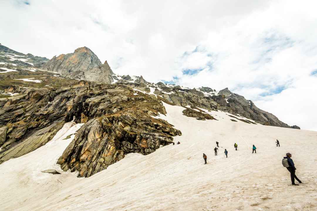 HAMPTA PASS TREK