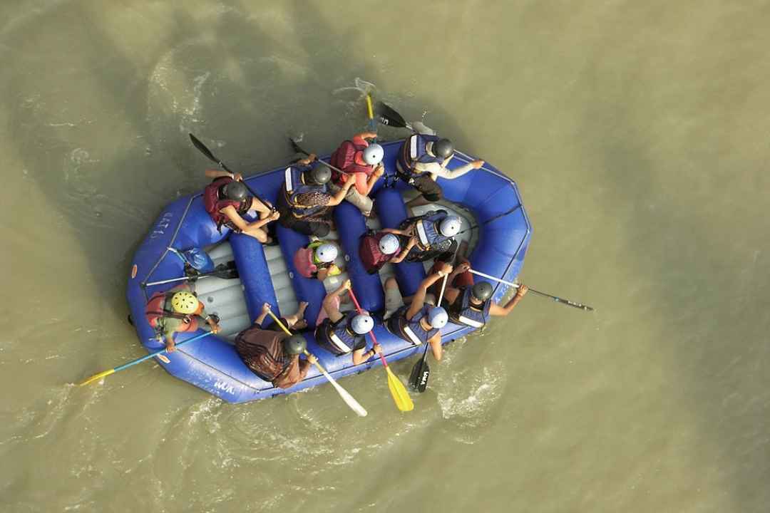 White Water Rafting in Kolad