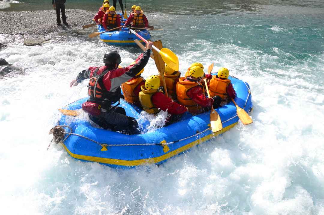 White water rafting in Kullu manali