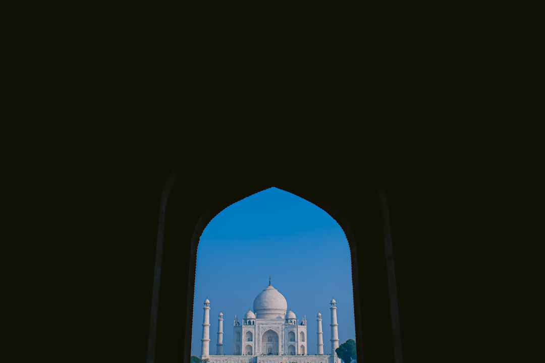 Same Day Taj Mahal tour by Car from Delhi