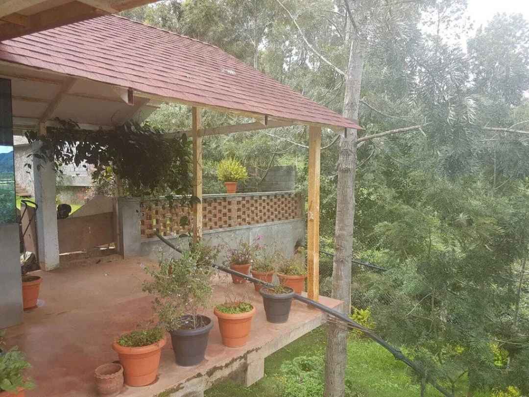 5 bed 5 bath bungalow sleeps up to 15 people inc breakfast