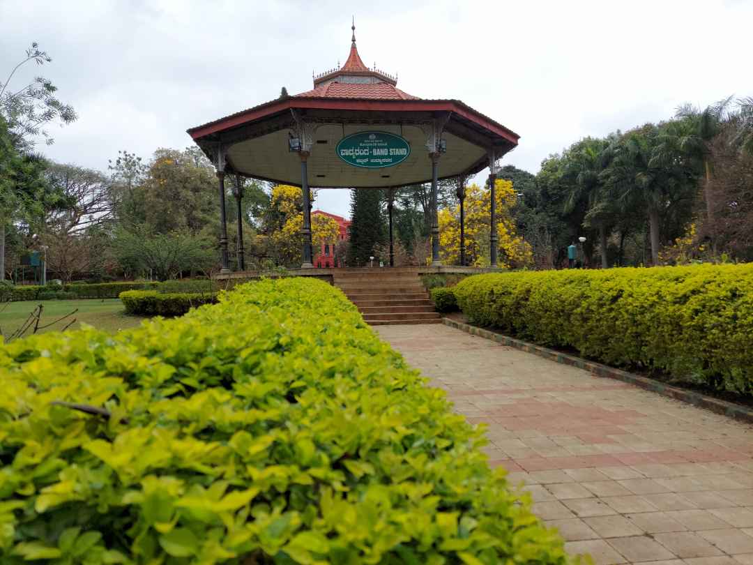 Heritage City Walk to Cubbon Park