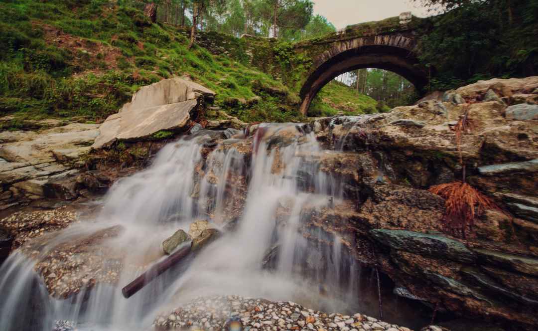 Thrilling Corbett and Mesmerising Lansdowne Holiday